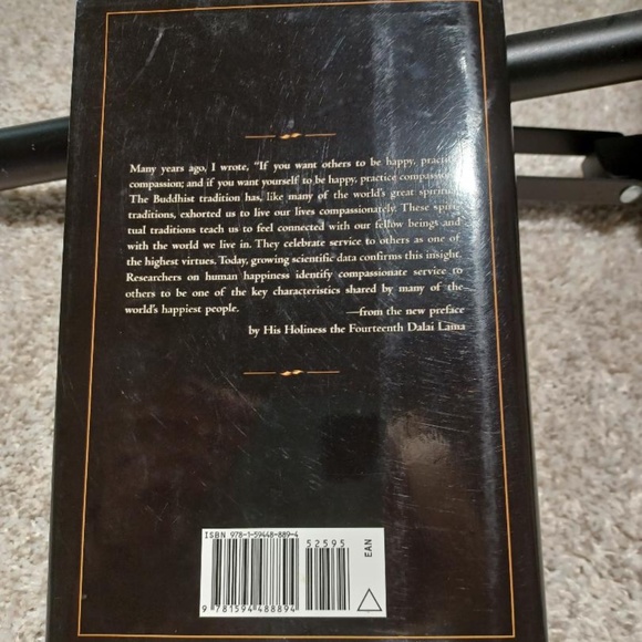 THE ART OF HAPPINESS ~ 10th Anniversary Edition Hard Cover $26.95 - Picture 3 of 5